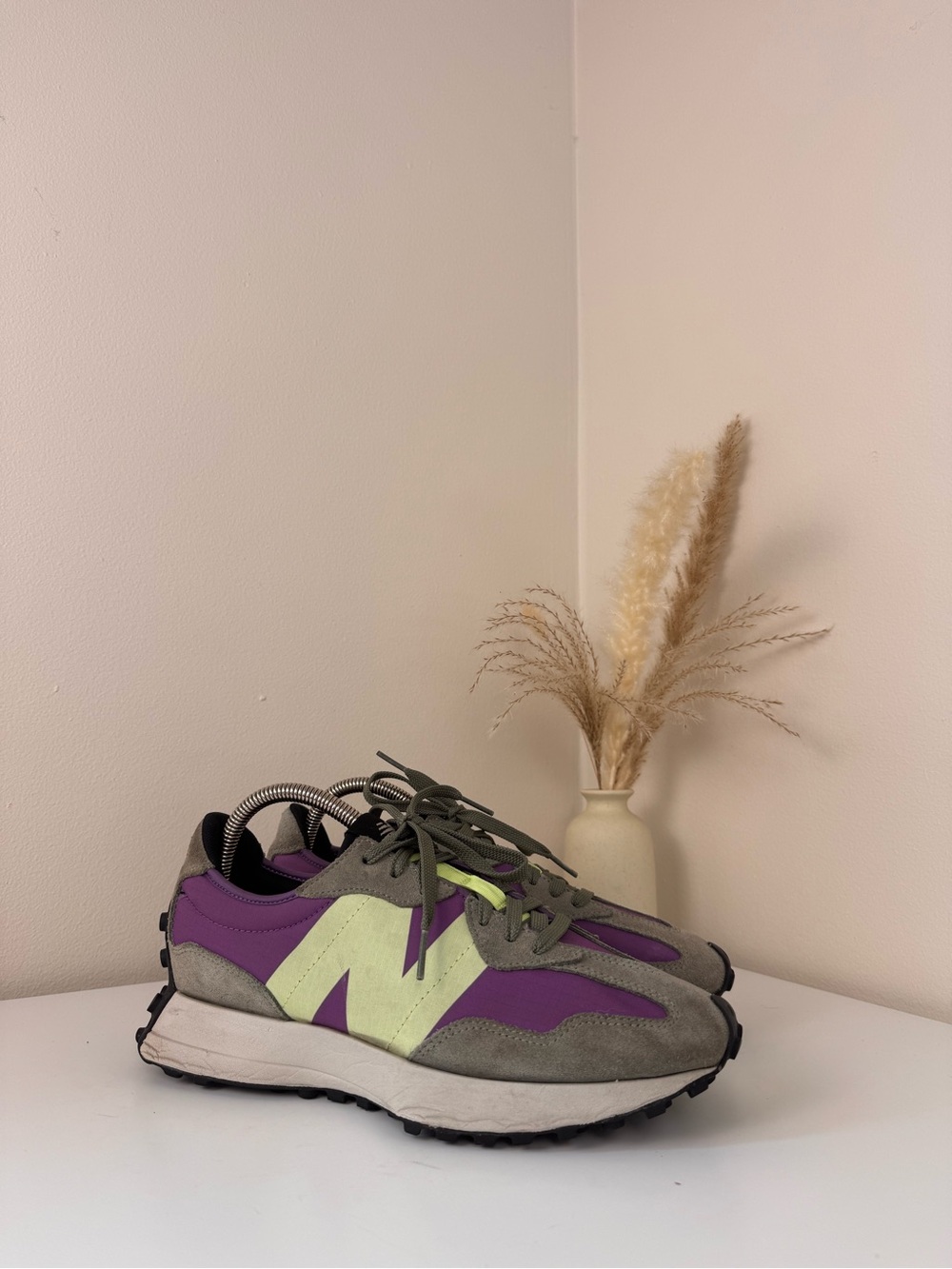 New Balance 327 Purple Grey – US 8.5 / EU 42